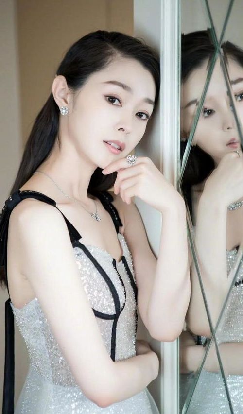 ia_200000037.jpg