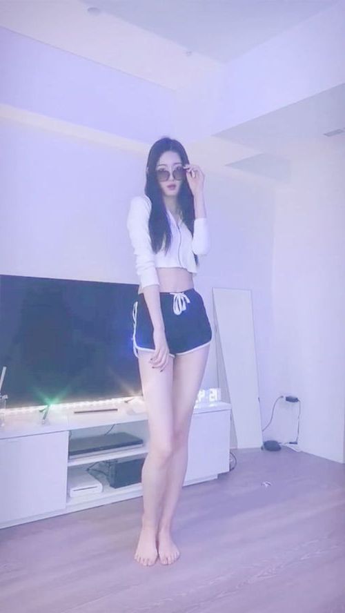 10703.jpg